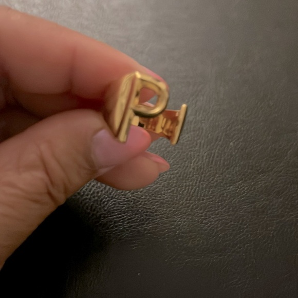 P Letter ring - Picture 3 of 3